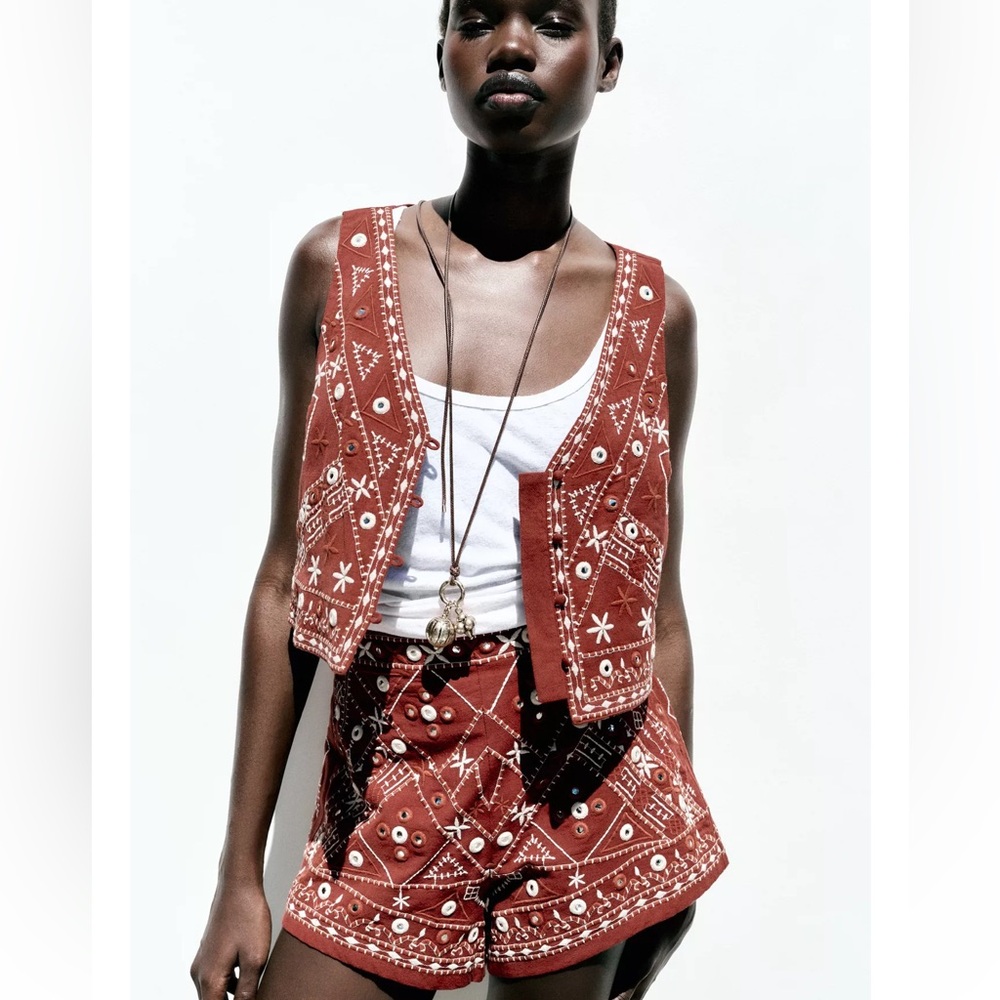 Zara Embroidered Mirror Shorts - Picture 4 of 12